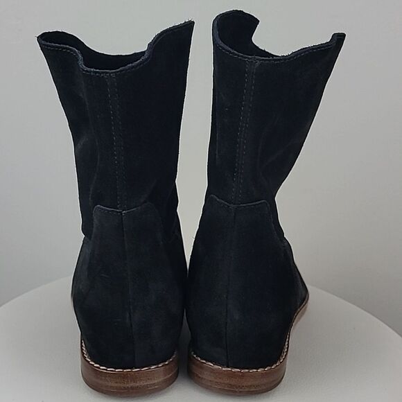Vince Sinclair Black Suede Cowboy-Style Booties. Size 5 M - Picture 6 of 10